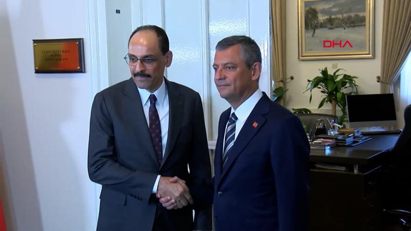 MİT Başkanı Kalın, Özgür Özel'i ziyaret etti