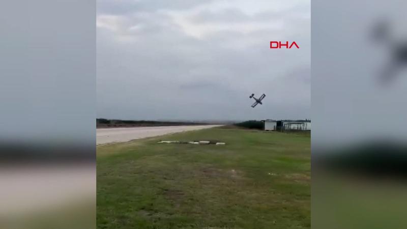 Adana'da kaza kırıma uğrayan uçak, evlilik teklifinden sonra düşmüş; o anlar kamerada!