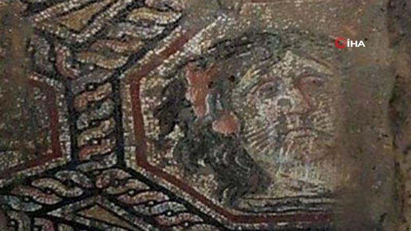 Papa'nın geleceği İznik'te Roma dönemine ait mozaik ve mezarlar bulundu