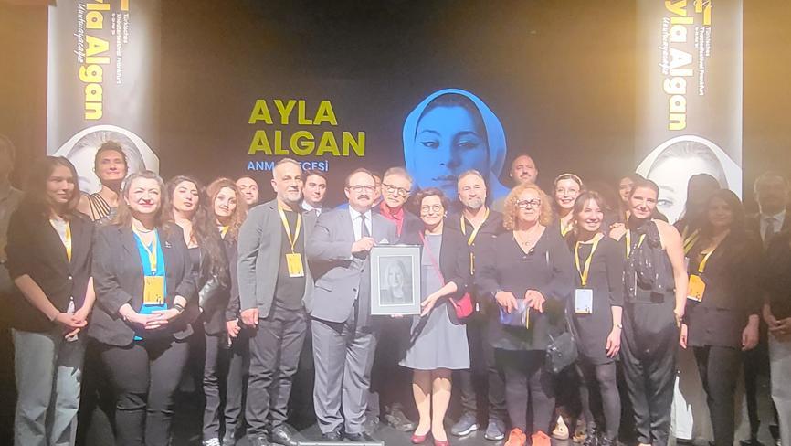 Frankfurt Ayla Algan’ı unutmadı