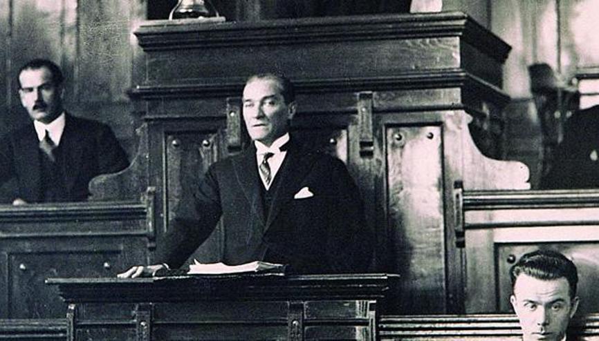Atatürk hakkında yanlış bilinenler Atatürk hakkında yanlış bilinenler