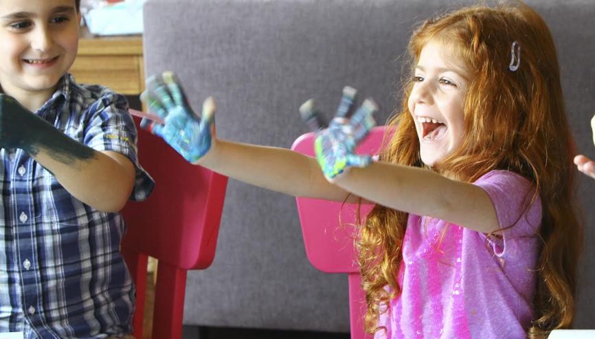 23 Nisan’ı çocuklarla birlikte kutluyor