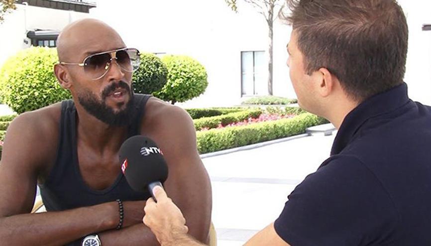 Anelka: RvPyi anlamanız gerek