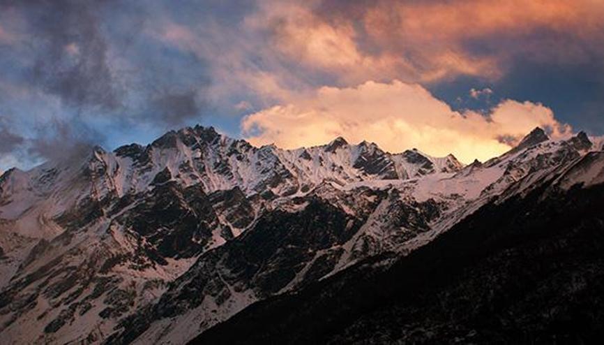 Himalaya Dağları Haberleri - Son Dakika Himalaya Dağları Hakkında Güncel Haber ve Bilgiler