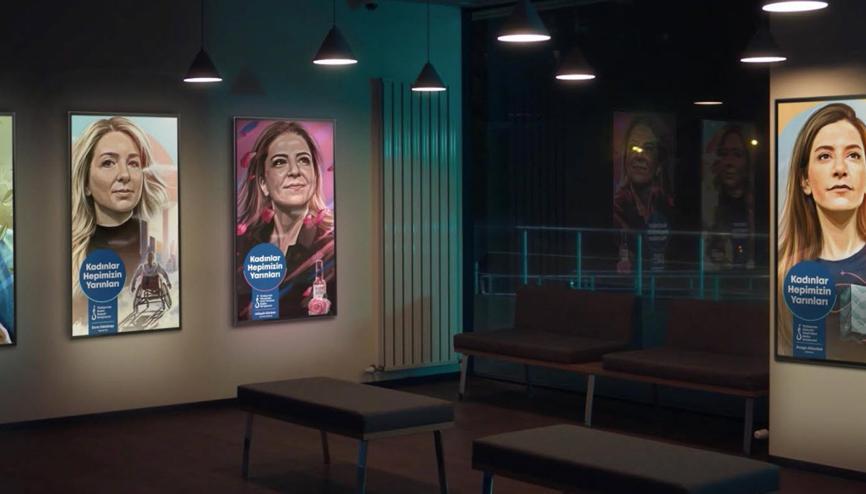 İletişim kanallarını başarılı kadın girişimcilere ayırıyor