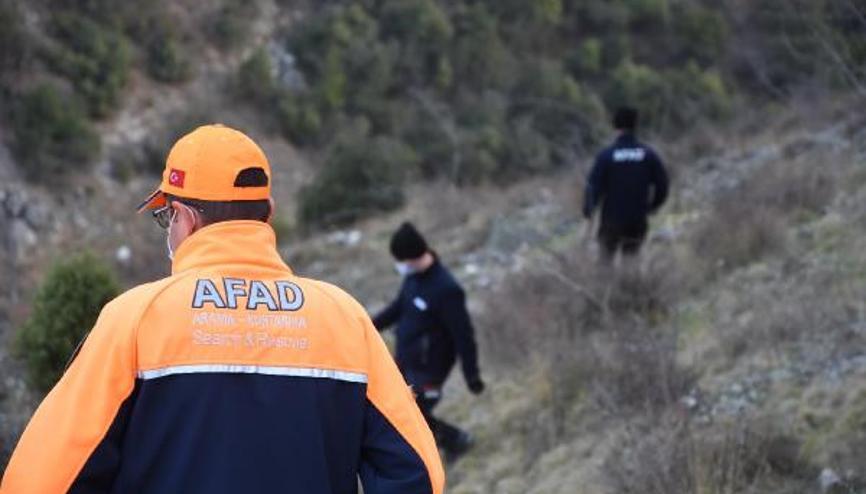 18 yaşındaki İrem Gülden 15 gündür haber alınamıyor Seferber oldular ama... 18 yaşındaki İrem Gülden 15 gündür haber alınamıyor Seferber oldular ama...