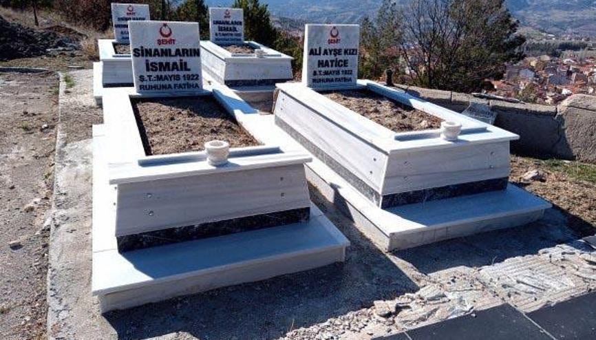 Emet’te 17 şehit mezarlı yenilendi