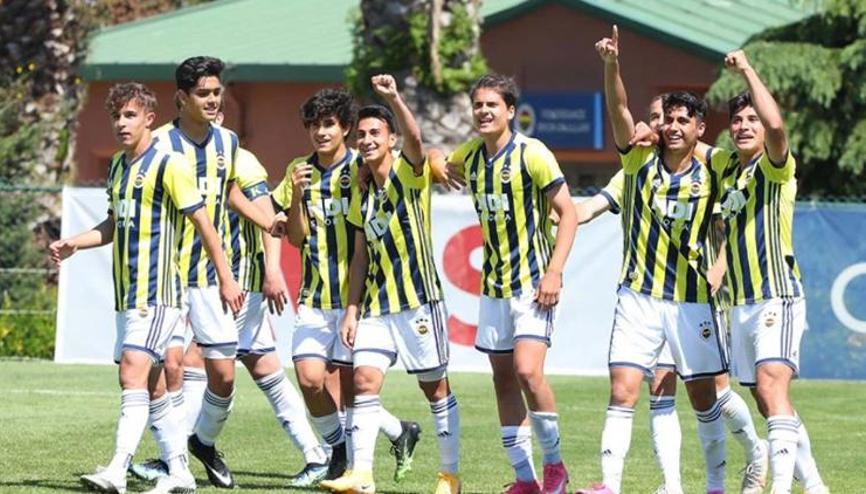 U-14 Akademi Takımımız, Elit U-14 Gelişim Ligi'nde Yarı Finale Yükseldi