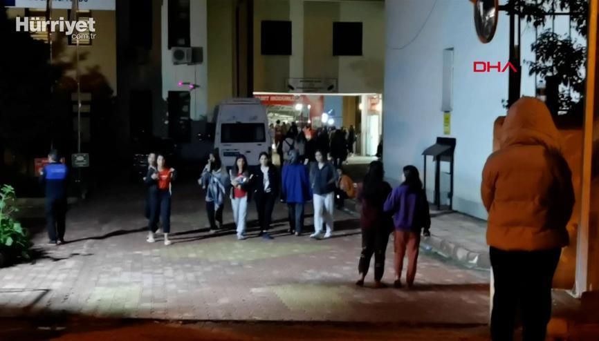 Tuncelide kız öğrenci yurdunda yangın: 300 öğrenci tahliye edildi