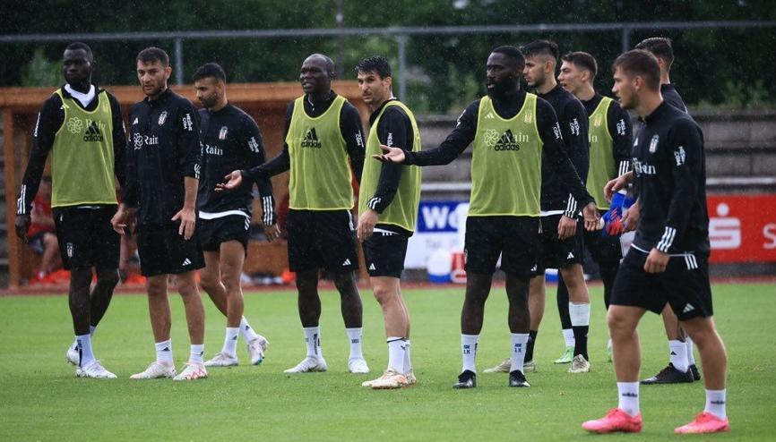 Beşiktaş’ta Umut Meraş ve Onur Bulut takıma döndü