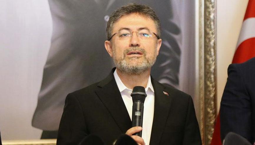 Bakan Yumaklı Kütahyada konuştu: AK Parti Gücümüz millet, işimiz hizmet diyerek yoluna devam edecek Bakan Yumaklı Kütahyada konuştu: AK Parti Gücümüz millet, işimiz hizmet diyerek yoluna devam edecek