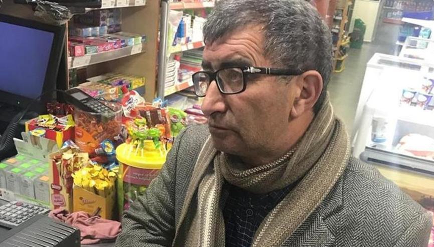Karsta doktora şiddet Rapor vermediği öğrencinin ağabeyinin darbettiği doktor kalp krizi geçirdi Karsta doktora şiddet Rapor vermediği öğrencinin ağabeyinin darbettiği doktor kalp krizi geçirdi