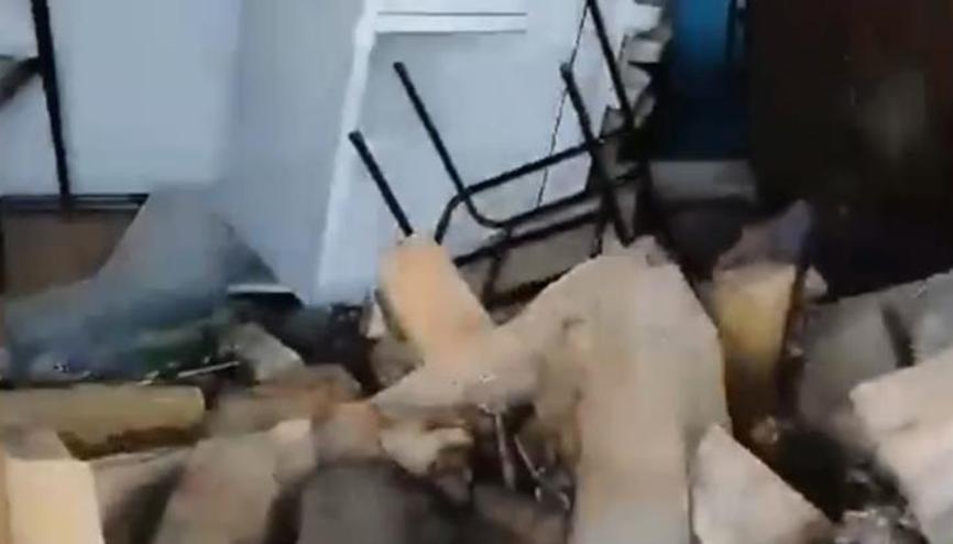 Artvin’de Atabarı Kayak Merkezi’nin kapıları kırıldı, eşyalar kullanılamaz halde Şüpheli ayılar Artvin’de Atabarı Kayak Merkezi’nin kapıları kırıldı, eşyalar kullanılamaz halde Şüpheli ayılar