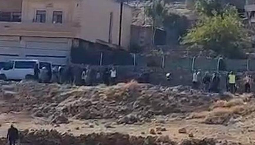 Mardine eşini darbettiği için öldürülmüştü Katil zanlısı dayısının oğlu tutuklandı Mardine eşini darbettiği için öldürülmüştü Katil zanlısı dayısının oğlu tutuklandı