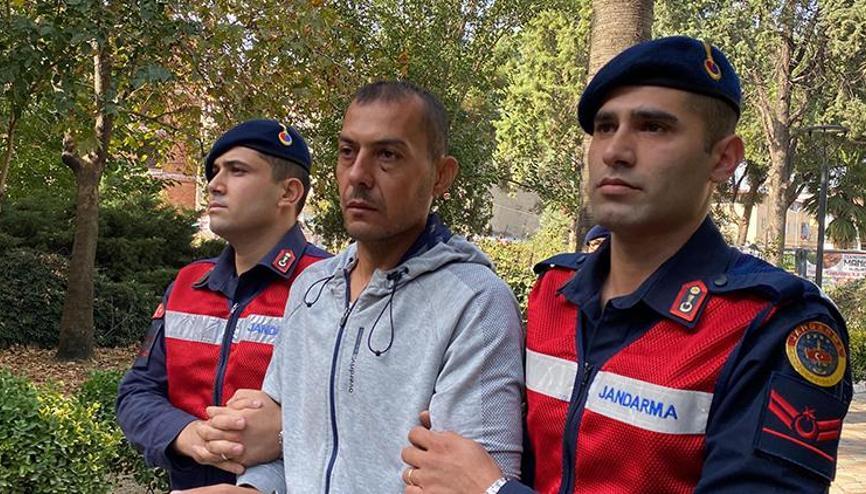 Manisada kan donduran cinayet Tanıştığı kadından para istedi, ikna edemeyince öldürdü Manisada kan donduran cinayet Tanıştığı kadından para istedi, ikna edemeyince öldürdü