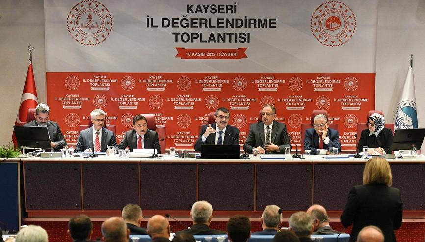 Tekin: Okul yapılarımızın olası depremlere karşı hazırlık durumlarını değerlendirdik Tekin: Okul yapılarımızın olası depremlere karşı hazırlık durumlarını değerlendirdik