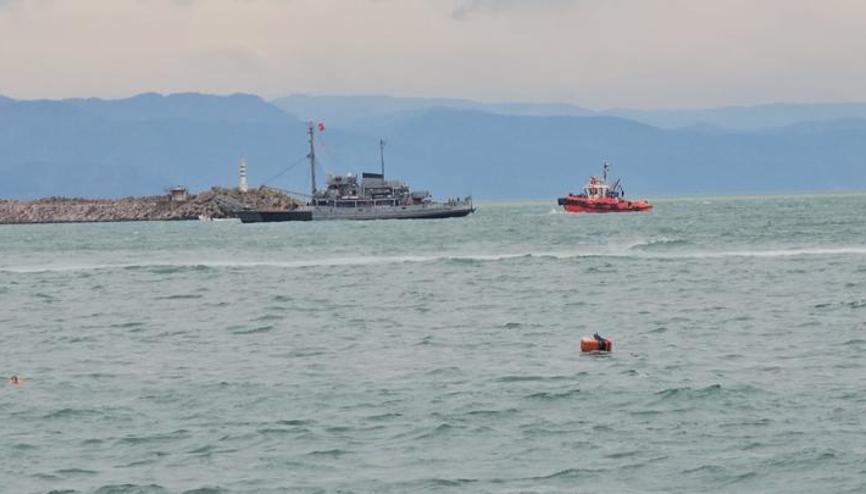Zonguldakta batan Kafkametler gemisinin kayıp 7 mürettebatını arama çalışmaları sürüyor Zonguldakta batan Kafkametler gemisinin kayıp 7 mürettebatını arama çalışmaları sürüyor