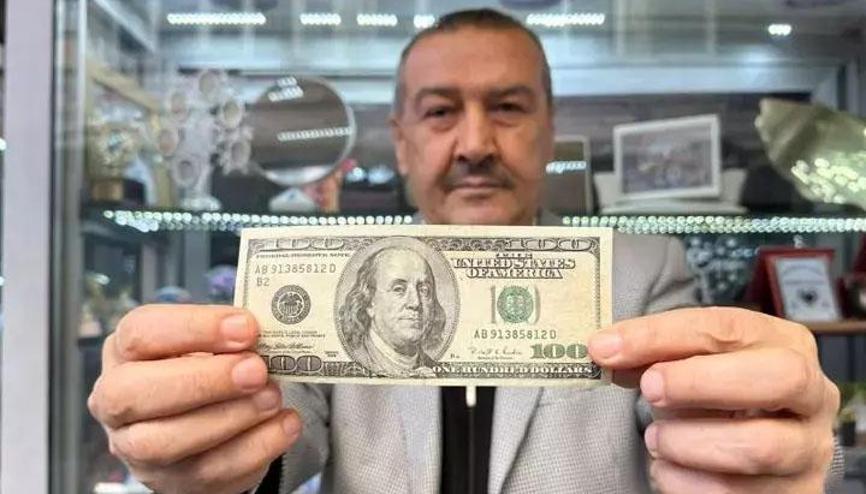 Cihazlar bile ayırt edemiyor 20 yıldır sakladığı 100 doları satışa çıkardı Cihazlar bile ayırt edemiyor 20 yıldır sakladığı 100 doları satışa çıkardı