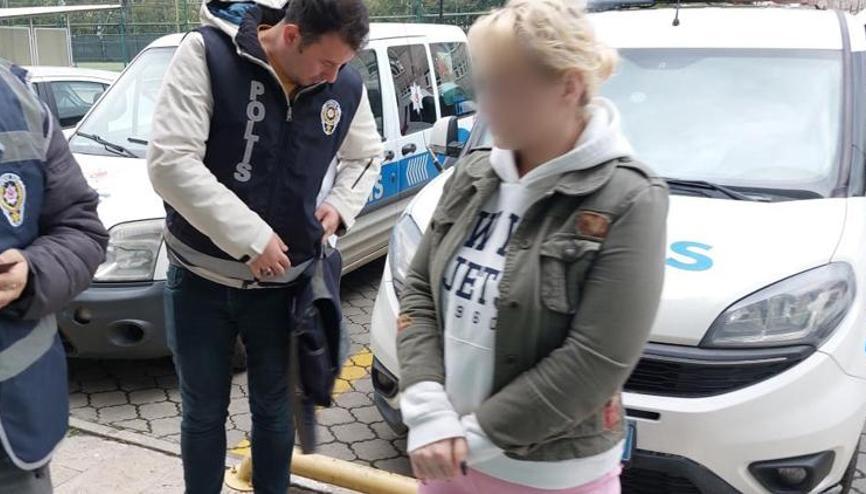 Genç kadından eski sevgilisine akılalmaz tuzak: Borcunu getir diye çağırıp dövdürdü Genç kadından eski sevgilisine akılalmaz tuzak: Borcunu getir diye çağırıp dövdürdü