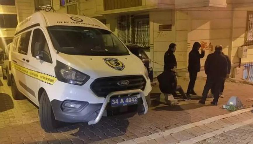 Esenyurtta tartıştığı kişiyi öldürdü: 2 saat sonra teslim oldu Esenyurtta tartıştığı kişiyi öldürdü: 2 saat sonra teslim oldu
