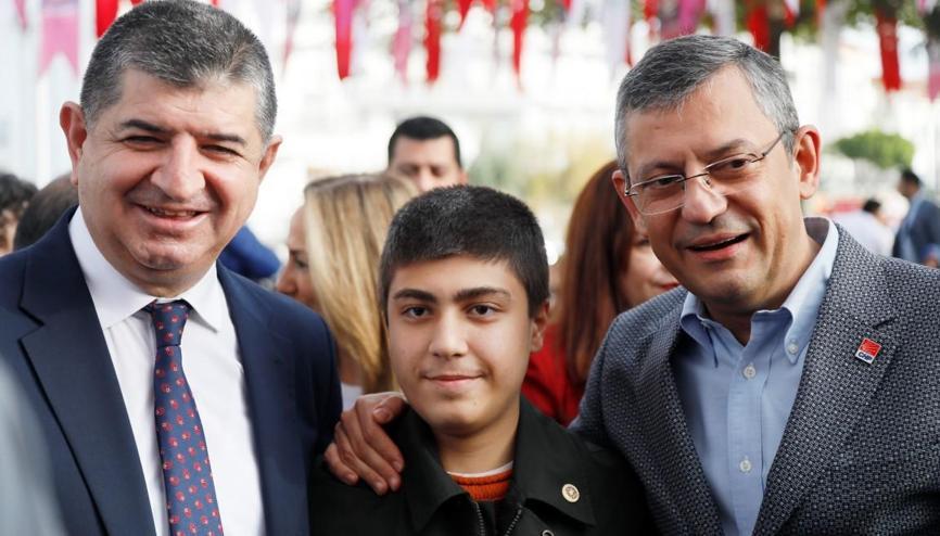 CHP Genel Başkanı Özel, Manavgat belediye başkan adayını açıkladı CHP Genel Başkanı Özel, Manavgat belediye başkan adayını açıkladı