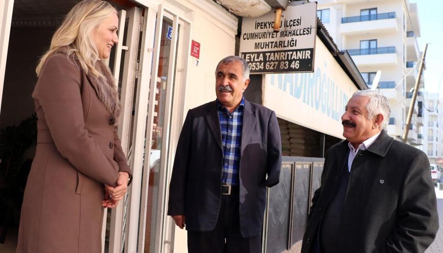 Tüm geleneği tek başına yıkmıştı... Şimdi Vanın ilk ve tek kadın muhtarı Tüm geleneği tek başına yıkmıştı... Şimdi Vanın ilk ve tek kadın muhtarı