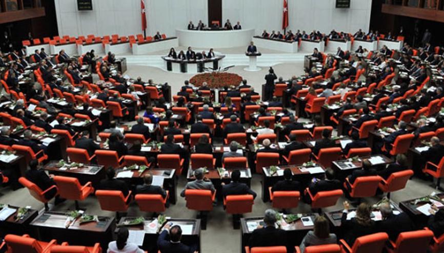 Aden Körfezi tezkeresi TBMMde kabul edildi Aden Körfezi tezkeresi TBMMde kabul edildi