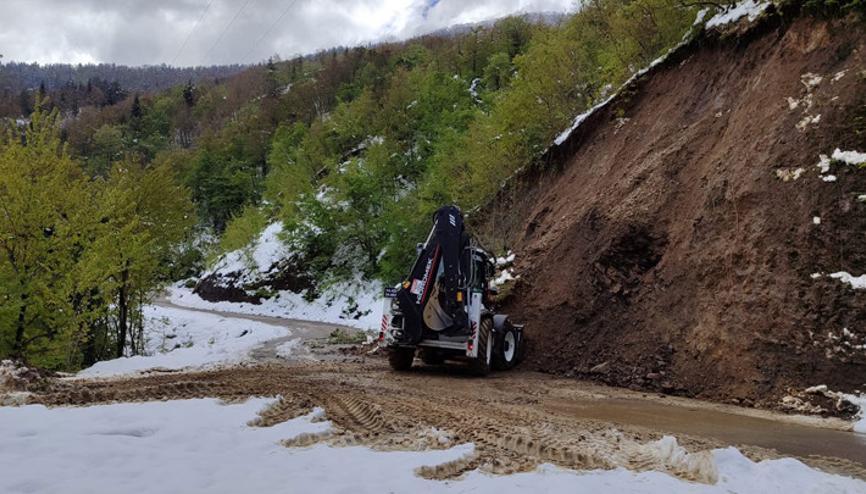 Bartında 5 köyde heyelan meydana geldi