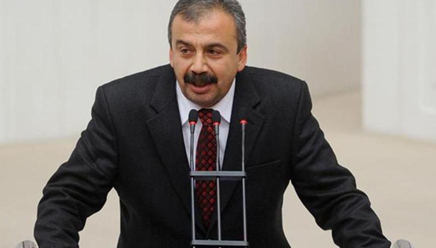 Sırrı Süreyya Önder son durumu son dakika haberleri... Sırrı Süreyya Önder in sağlık durumu nasıl, hastalığı ne, iyileşti mi Hastaneden yeni açıklama geldi Sırrı Süreyya Önder son durumu son dakika haberleri... Sırrı Süreyya Önder in sağlık durumu nasıl, hastalığı ne, iyileşti mi Hastaneden yeni açıklama geldi