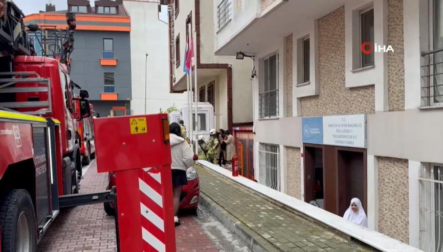 Avcılar’da kız yurdunda yangın