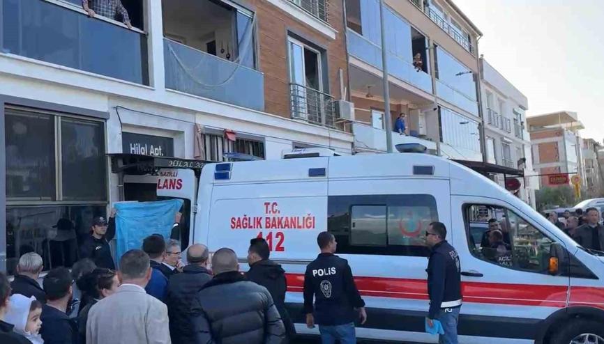 Cinayet şüphelisi itfaiyeci, eşinin doğal gaz kokusuna baktır mesajını görmemezlikten gelmiş Cinayet şüphelisi itfaiyeci, eşinin doğal gaz kokusuna baktır mesajını görmemezlikten gelmiş