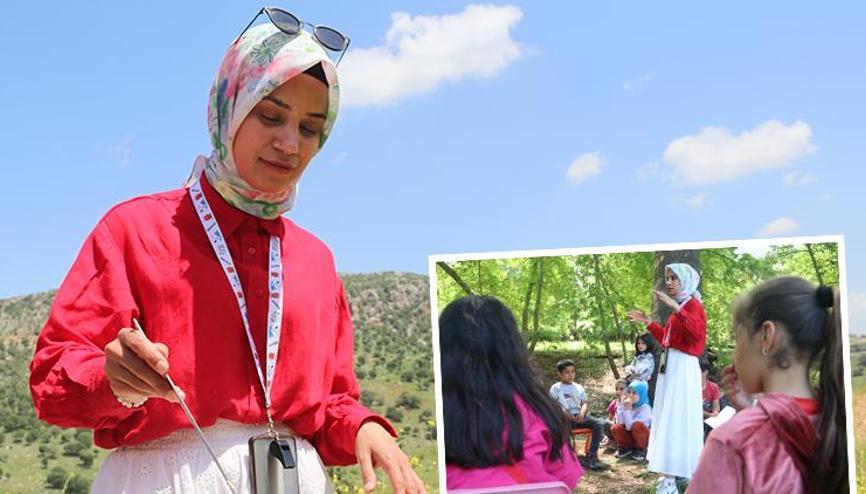Tülay öğretmenin yöntemi takdir topluyor: Derslerin bir bölümünü böyle işliyor Tülay öğretmenin yöntemi takdir topluyor: Derslerin bir bölümünü böyle işliyor