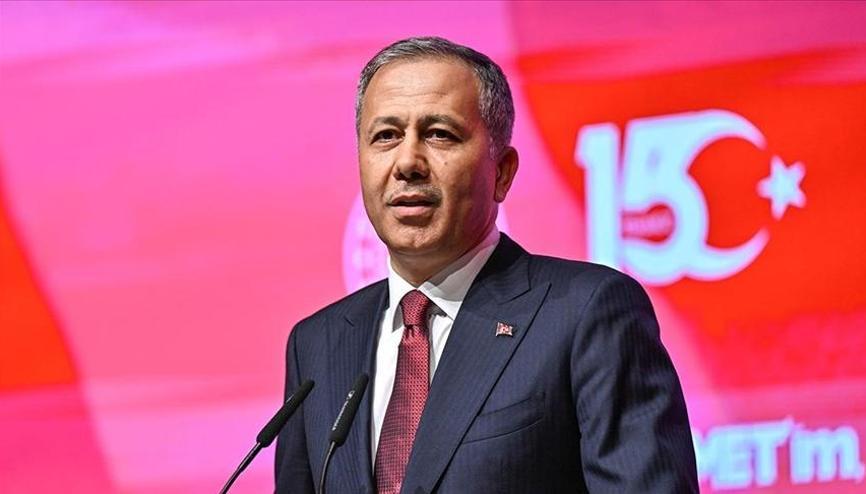İçişleri Bakanı Ali Yerlikaya duyurdu... Aydında dolandırıcılık operasyonu: 20 şüpheli yakalandı İçişleri Bakanı Ali Yerlikaya duyurdu... Aydında dolandırıcılık operasyonu: 20 şüpheli yakalandı