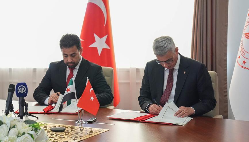 Türkiye ve Suriyenin sağlık bakanlıkları arasında işbirliği protokolü imzalandı Türkiye ve Suriyenin sağlık bakanlıkları arasında işbirliği protokolü imzalandı