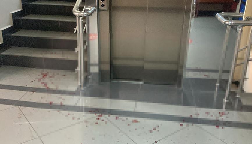 Darıca Belediyesinde intihar girişimi Başkan da yaralandı Darıca Belediyesinde intihar girişimi Başkan da yaralandı