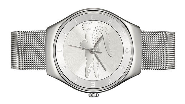 Erkekler korkmayın beyaz giyin