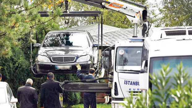 4 savcı ve bir hakim meslekten atıldılar