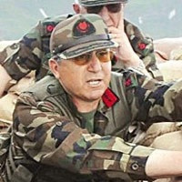 Balyoz sanığı 2 tümgeneral ve bir tuğamiral açığa alındı