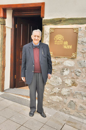 Manguel Bursa’yı Gölyazı’da yazacak