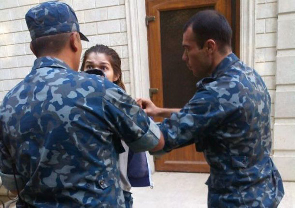 Özbekistan Devlet Başkanı’nın kızı Gülnara ev hapsinde görüntülendi