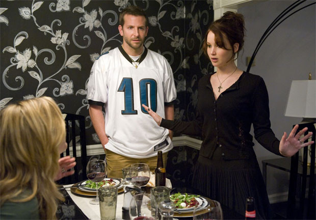 Jennifer Lawrence ile Bradley Cooper bu kez daha samimi