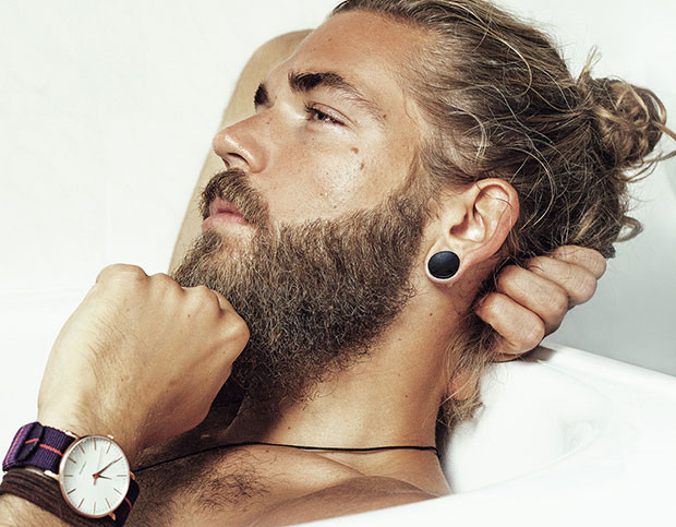 ‘Sakallı Brad Pitt’ Ben DahlhausTürk’ün dünyaya armağanı