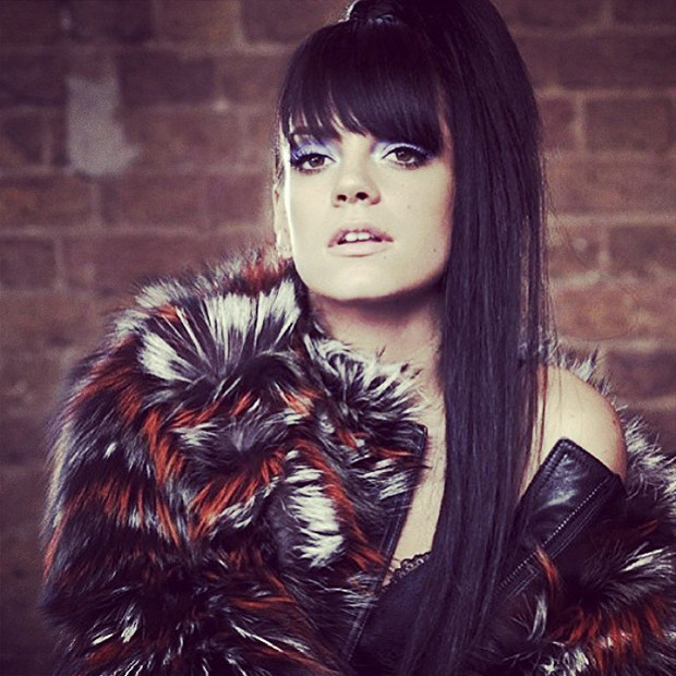 Lily cips yiyerek 20 kilo verdi