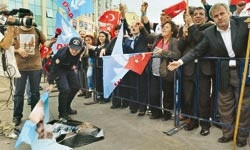 /images/100/0x0/55ea6281f018fbb8f87c7974