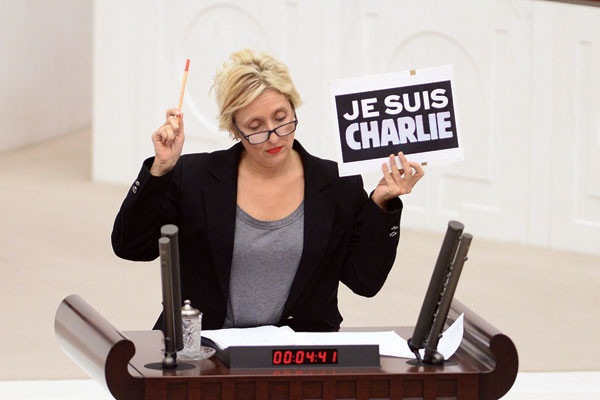 Solidarité (*Dayanışma)