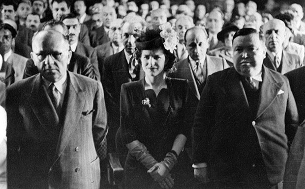 Düşeceğiz kalkacağız ama ilerleyeceğiz