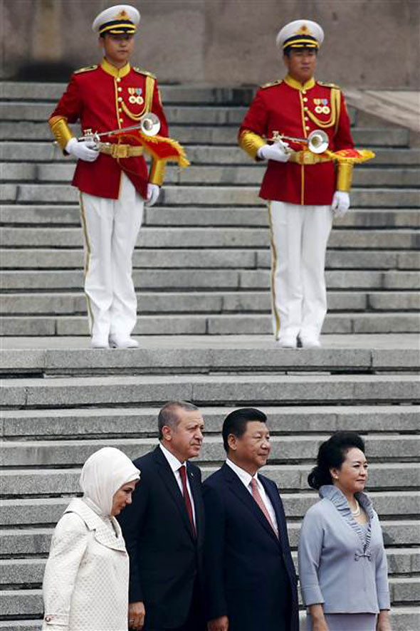 Cumhurbaşkanı Erdoğan için Pekinde sıcak karşılama töreni
