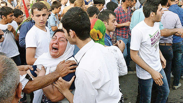 HDP Diyarbakır mitingine bomba