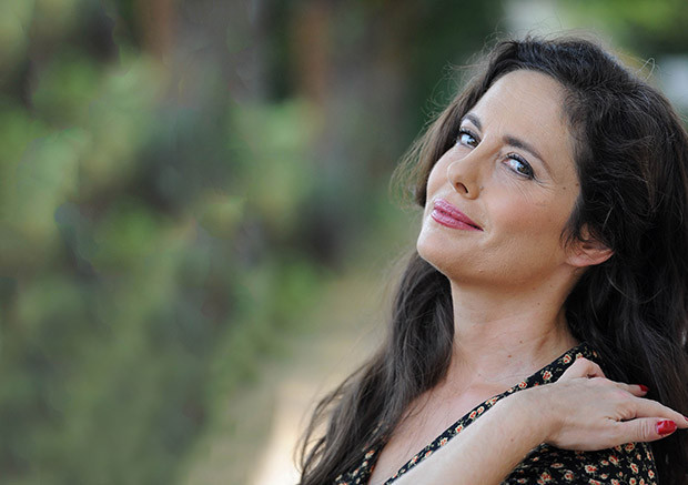 Nilüfer Açıkalın: Rotam yoktur,alır başımı giderim