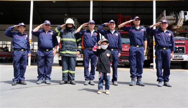 Lösemili çocuğun hayali gerçek oldu